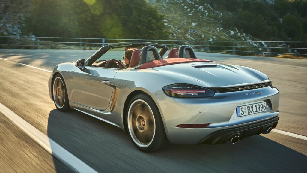 Porsche 718 (982) Boxster