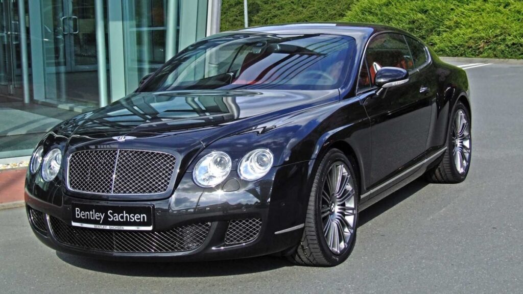 8 Future Classic Cars From The 2000s That Offer Luxury And SportBentley Continental GTSource: https://commons.wikimedia.org/wiki/File:Bentley_2008_Continental_GT.jpg
